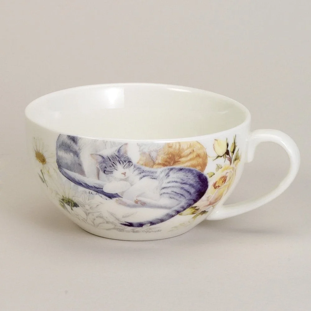 Bits and Pieces Porcelain Adorable Single Serving Kitty Tea Set.